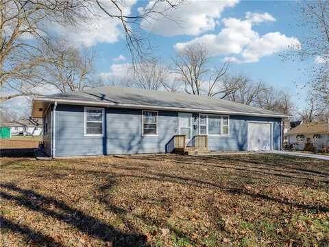 304 W Clark Street, Butler, MO 64730