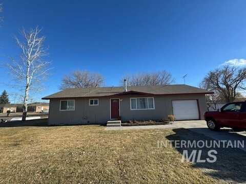 1940 P St, Heyburn, ID 83336