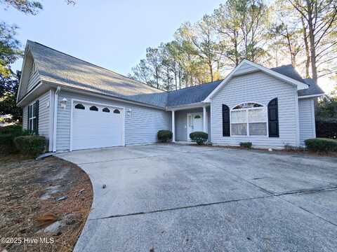 701 Hummingbird S, Swansboro, NC 28584