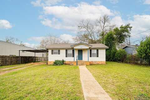 1209 N Olive St, Gladewater, TX 75647