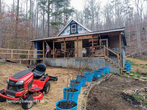 430 smith Road, Annville, KY 40402