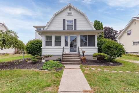 216 White, Blissfield, MI 49228