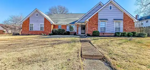 2368 W LAKE OAKS, Bartlett, TN 38134