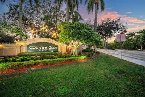 5079 Waters Edge Way, Cooper City, FL 33330