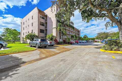 2606 NW 104th Ave, Sunrise, FL 33322
