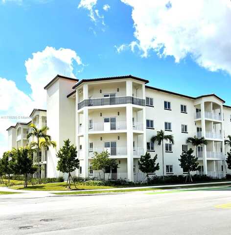 10950 NW 82nd St, Doral, FL 33178