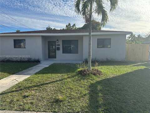 830 NE 171st St, North Miami Beach, FL 33162