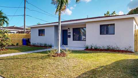 830 NE 171st St, North Miami Beach, FL 33162