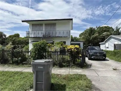 5413 SW 23rd St, West Park, FL 33023