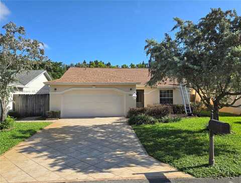 5065 N Foxhall Dr N, West Palm Beach, FL 33417