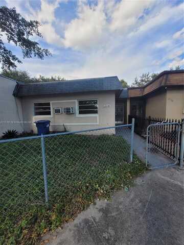 21118 NW 39th Ave, Miami Gardens, FL 33055