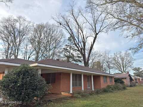 56 S 7th Avenue, Decatur, MS 39327