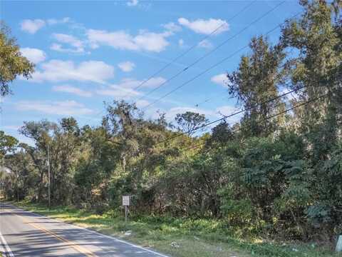 W BERESFORD AVENUE, DELAND, FL 32720