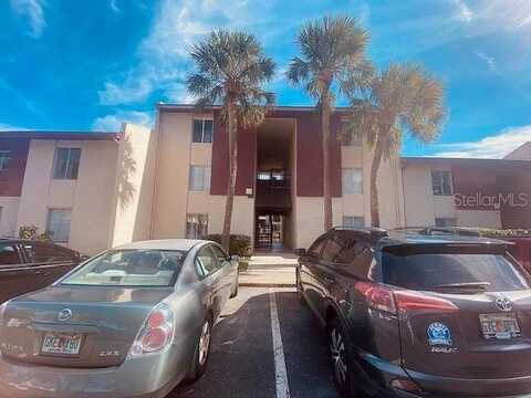 3840 N LAKE DRIVE, TAMPA, FL 33614