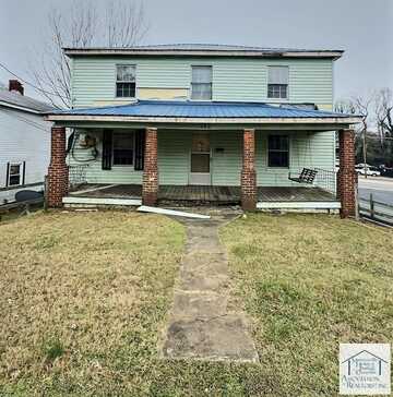 712 Carter, Martinsville, VA 24112