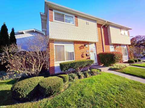 27774 Eastwick, Roseville, MI 48066