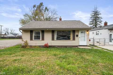 26043 Nagel, Roseville, MI 48066