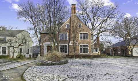 812 Whittier, Grosse Pointe Park, MI 48230