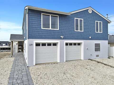 229 Montclair Road S, Barnegat, NJ 08005