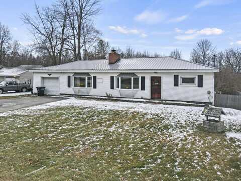 562 Blackstream Road, Hermon, ME 04401