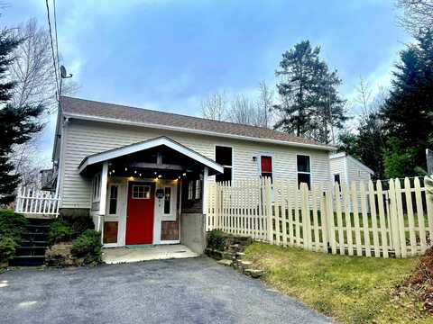 4 Partridge Lane, Stockton Springs, ME 04981