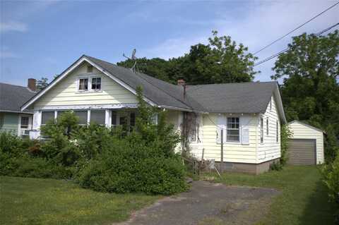 208 Aka 685 Knapp PLace, Greenport, NY 11944