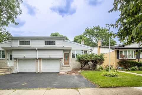 1739 N Wilshire Avenue, Arlington Heights, IL 60004