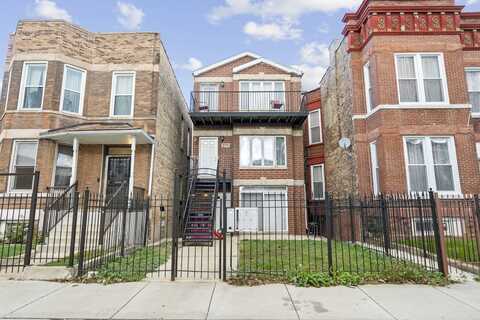 2716 W POLK Street, Chicago, IL 60612