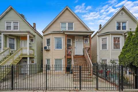 3034 S Komensky Avenue, Chicago, IL 60623