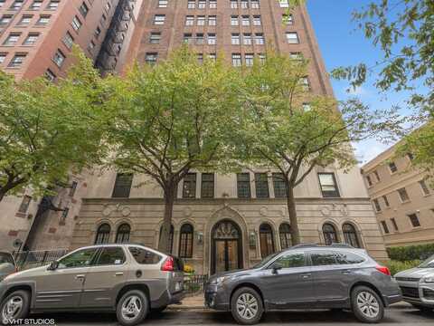 415 W ALDINE Avenue, Chicago, IL 60657