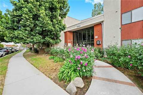 20234 Cantara Street, Winnetka, CA 91306