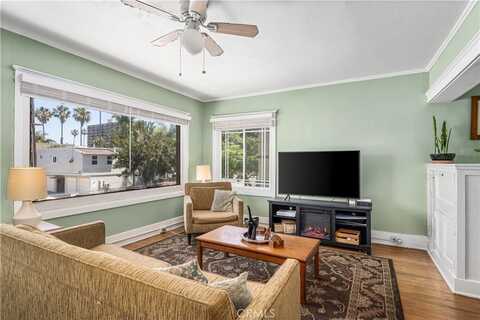 218 W 9th Street, Long Beach, CA 90813