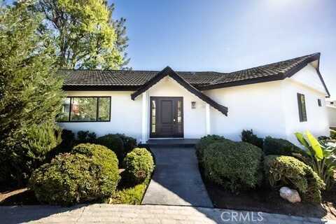 8852 Newcastle Avenue, Sherwood Forest, CA 91325