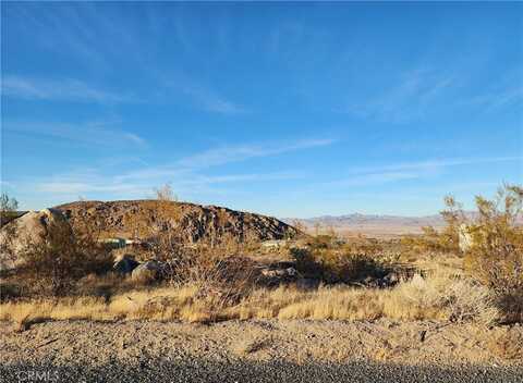 503 Spinel Road, Lucerne Valley, CA 92356