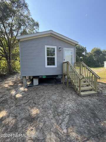 121 POSSUM WALK Road, Satsuma, FL 32189