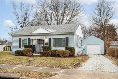 924 Fess Avenue, Akron, OH 44307