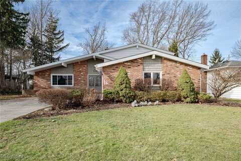 1842 Bromton Drive, Lyndhurst, OH 44124