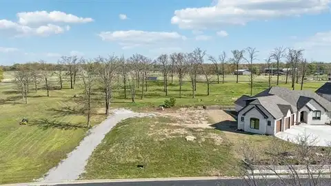 742 W Northlake Drive, Tahlequah, OK 74464