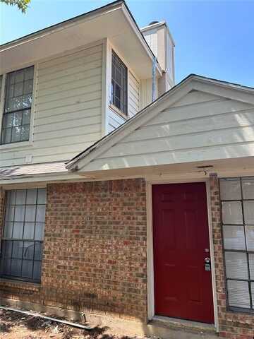 205 S Kenney Street, Kennedale, TX 76060