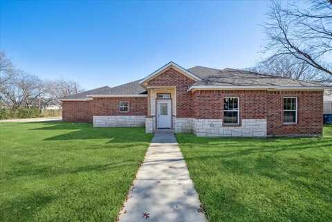 203 S Wilson Street, Kaufman, TX 75142