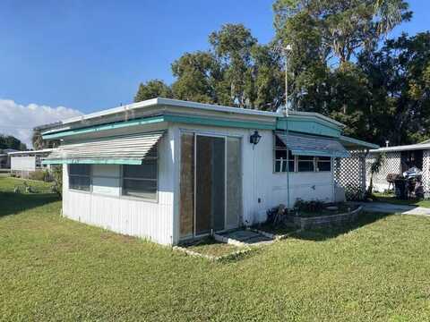 8D Douglas Drive, Tavares, FL 32778
