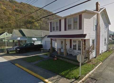 302 Kanawha Street, Belle, WV 25015