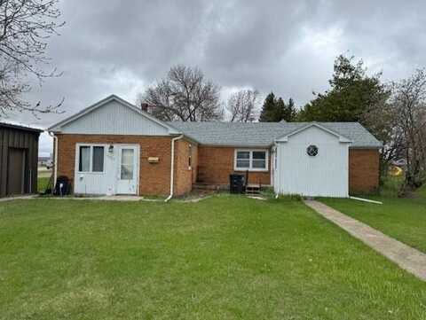 1024 Nichol St, Bottineau, ND 58318