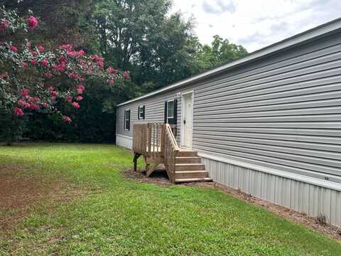 245 Coastal Drive, Byron, GA 31008