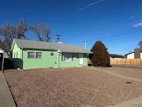 1701 Lynwood Lane, Pueblo, CO 81005