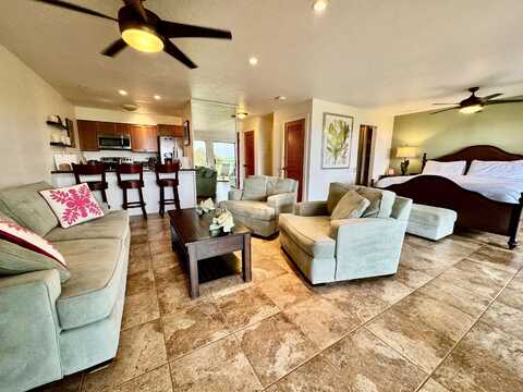 50 Kepuhi Pl, Maunaloa, HI 96770