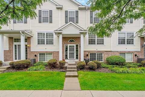 908 Ledgestone Drive, Mahtomedi, MN 55115