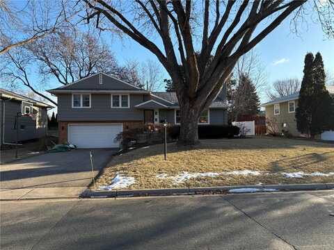 6013 Saint Johns Avenue, Edina, MN 55424