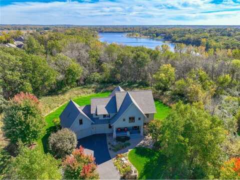 10079 Tapestry Hill, Lake Elmo, MN 55042