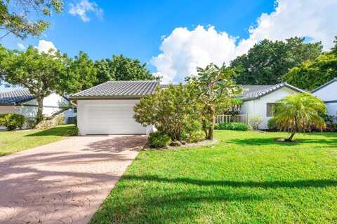 78 Hampshire Lane, Boynton Beach, FL 33436